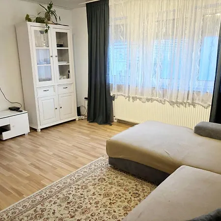 Comfortable In * Groß-Gerau